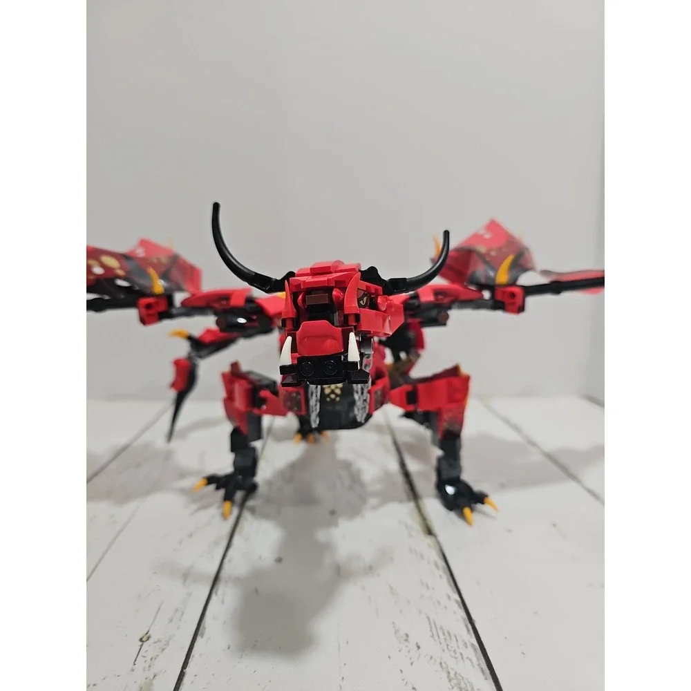 LEGO Ninjago 70653 Firstbourne Hunted Complete Only Dragon!!